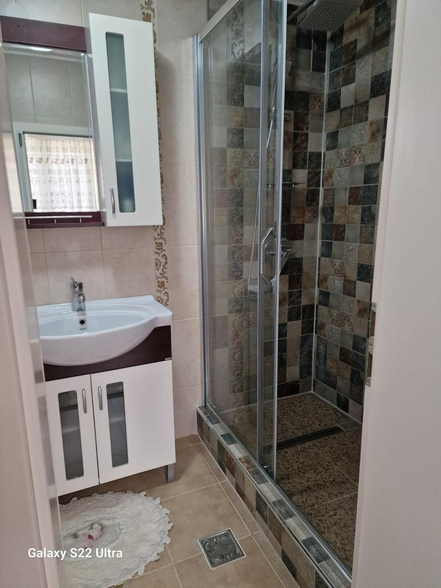 Apartament Teilor Rîşnov المظهر الخارجي الصورة